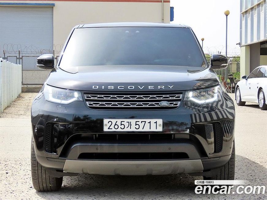 Land Rover Discovery 2019