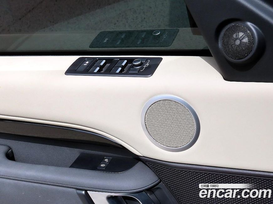 Land Rover Discovery 2019