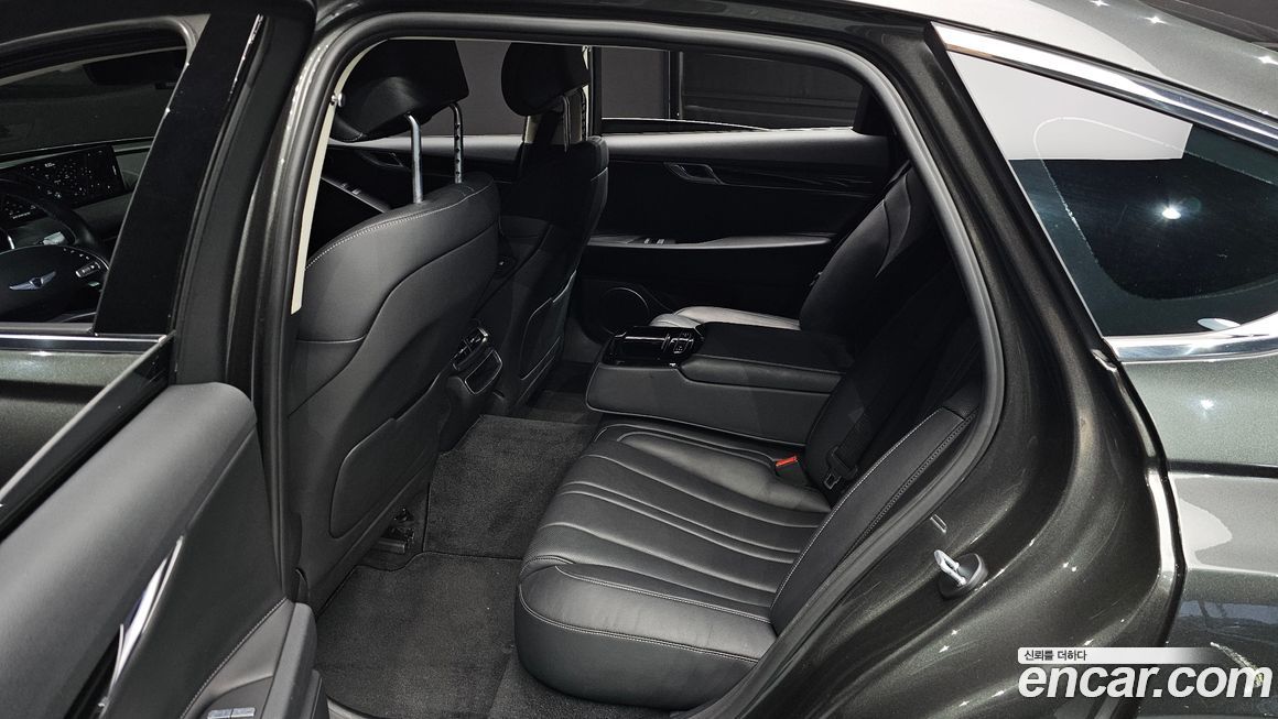 Genesis G80 2022