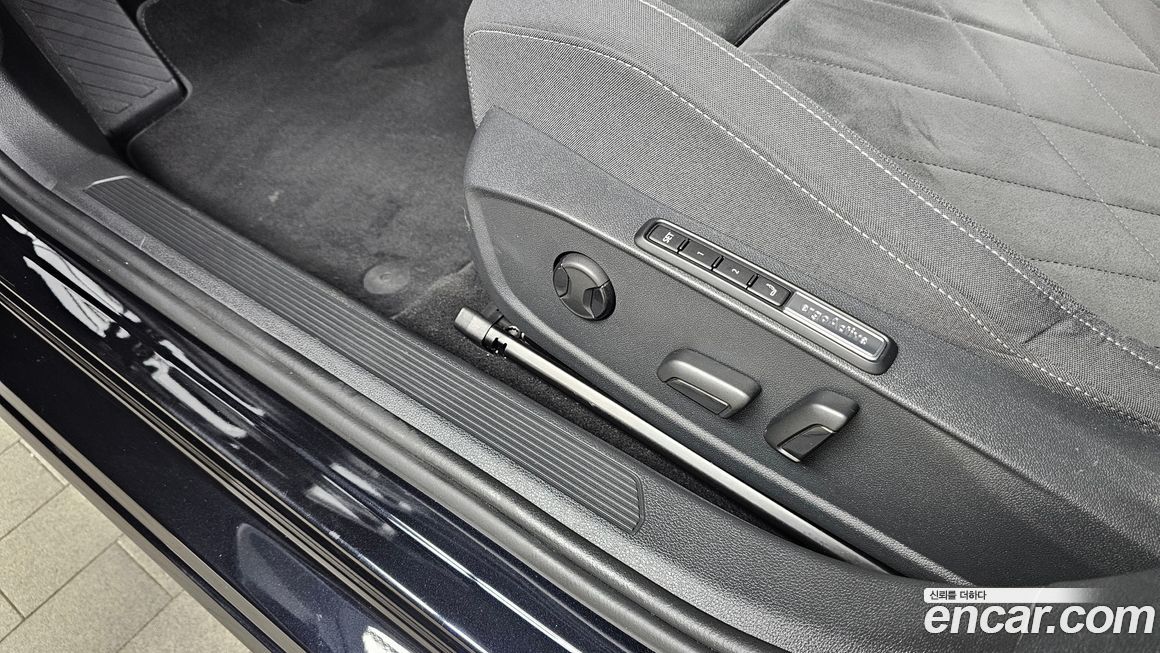 Volkswagen Golf 2024