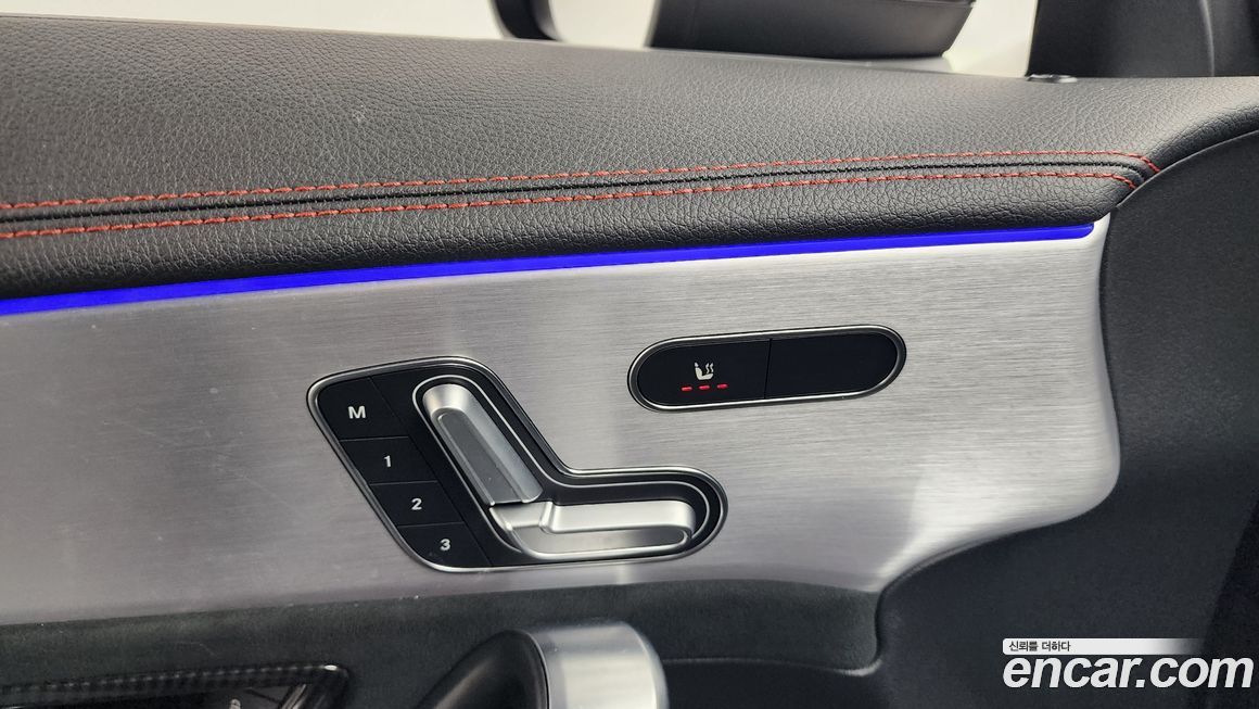 Mercedes-Benz CLA-Class 2021