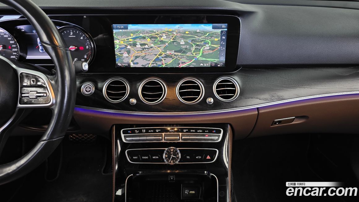 Mercedes-Benz E-Class 2019