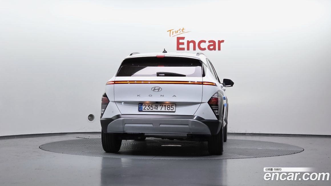 Hyundai Kona 2024