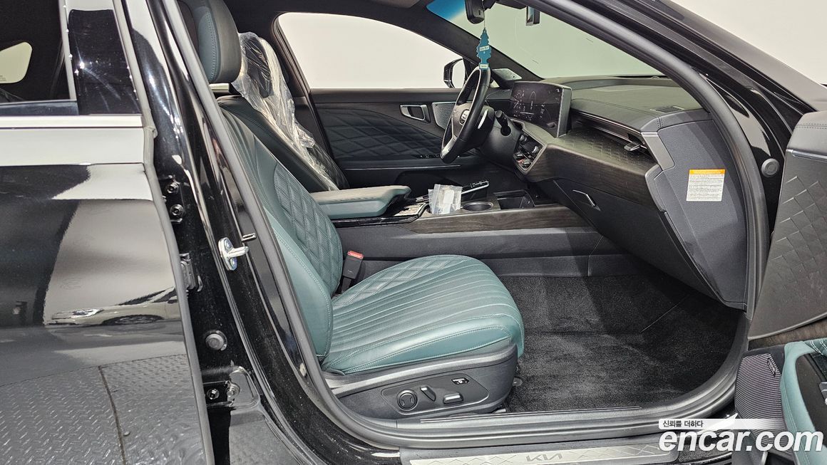 Kia K8 2023