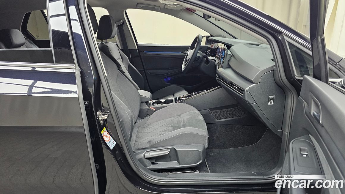 Volkswagen Golf 2024