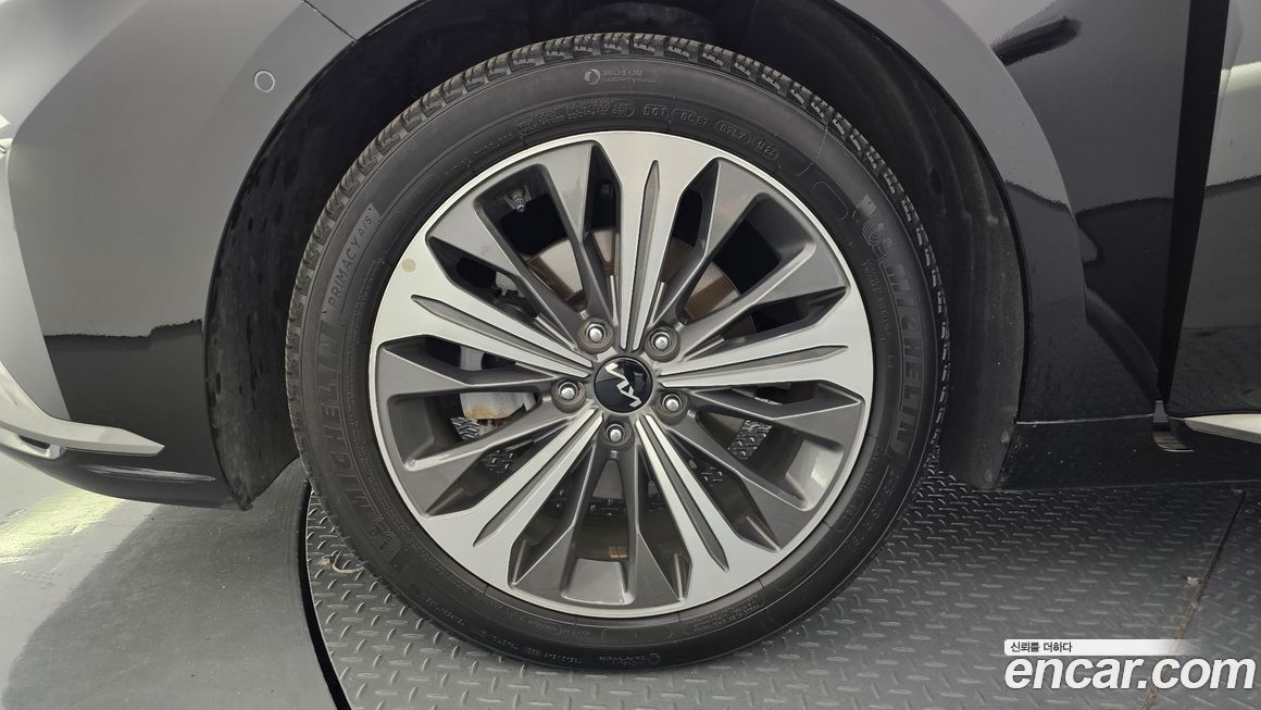 Kia K8 2023