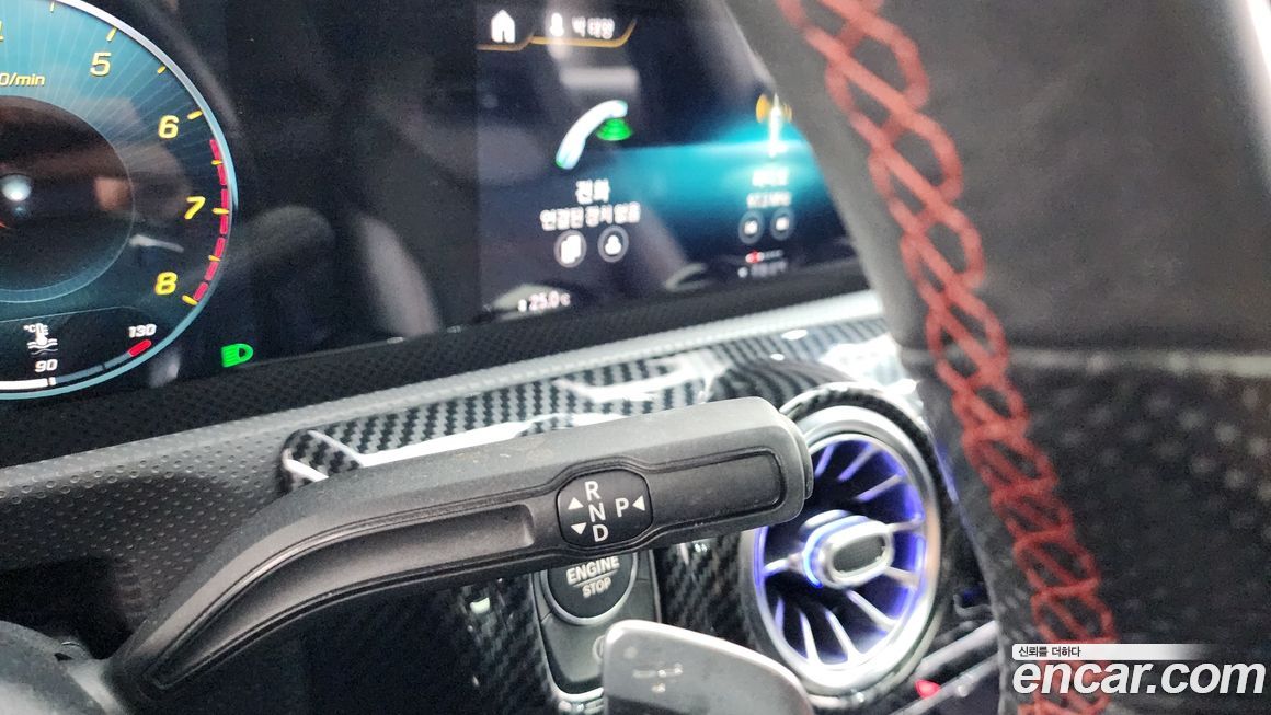 Mercedes-Benz CLA-Class 2021