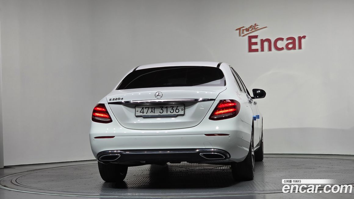 Mercedes-Benz E-Class 2019