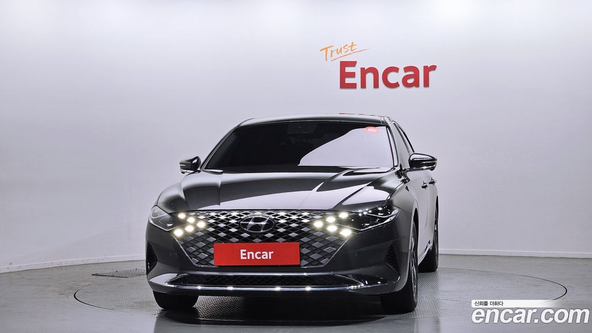 Hyundai Grandeur 2022