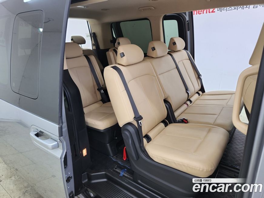 Hyundai Staria 2023
