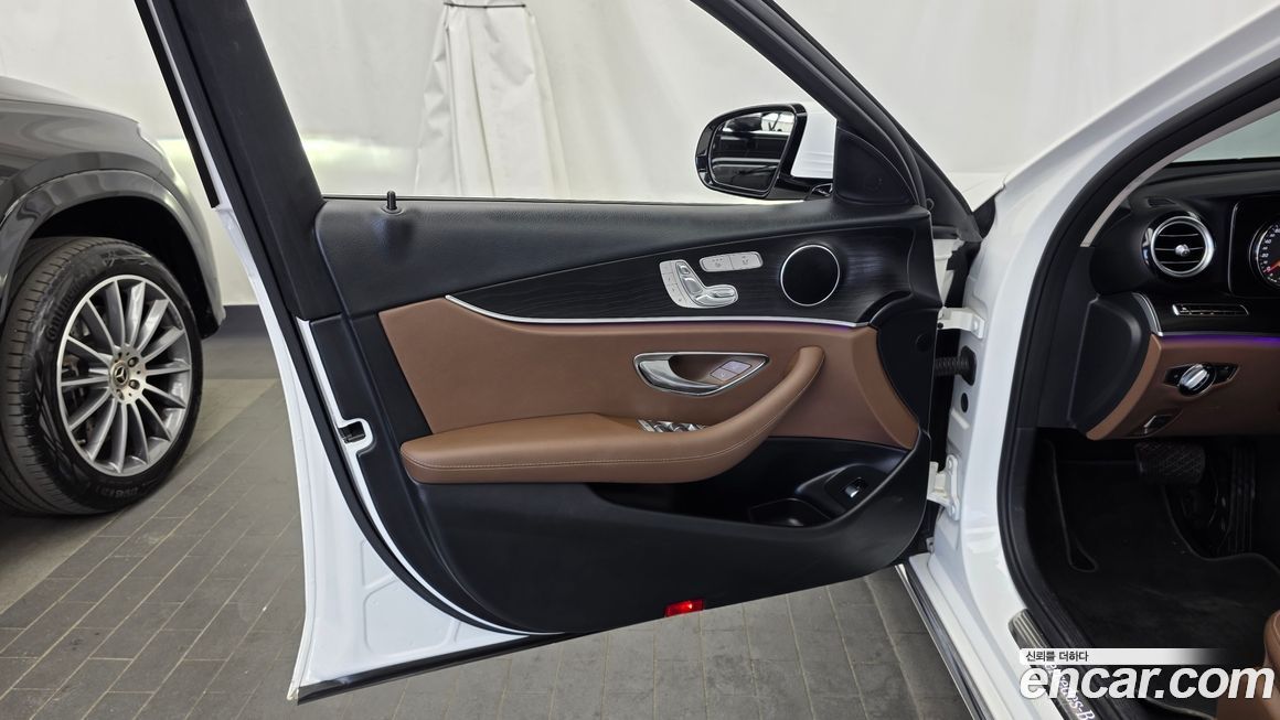 Mercedes-Benz E-Class 2019