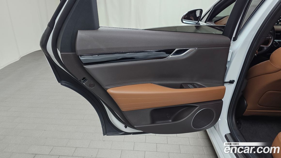 Genesis G80 2021