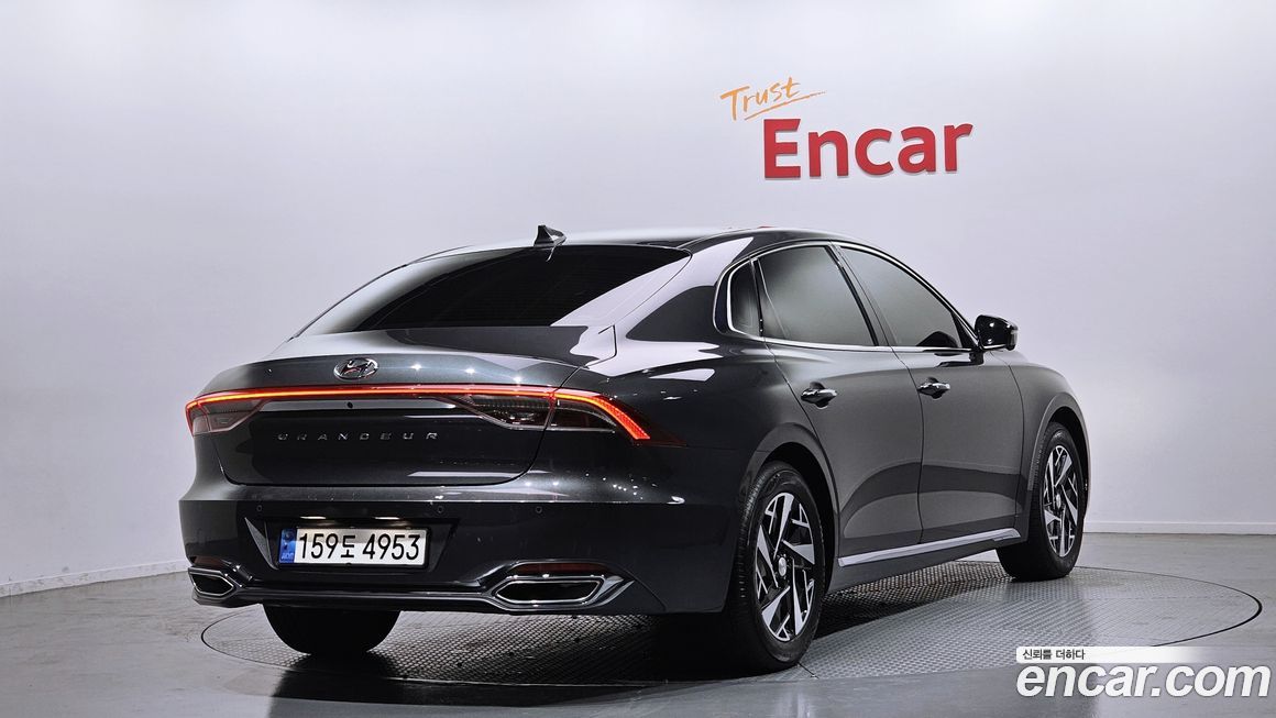 Hyundai Grandeur 2022