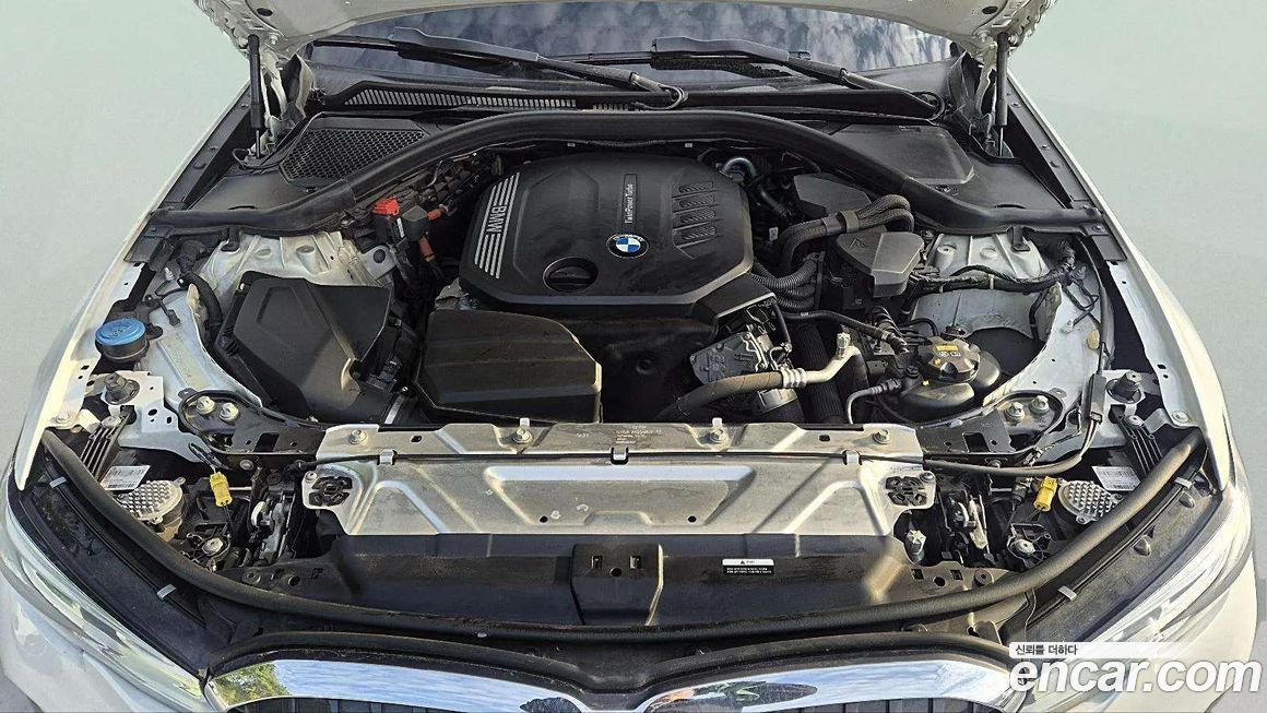 BMW 3-Series 2021