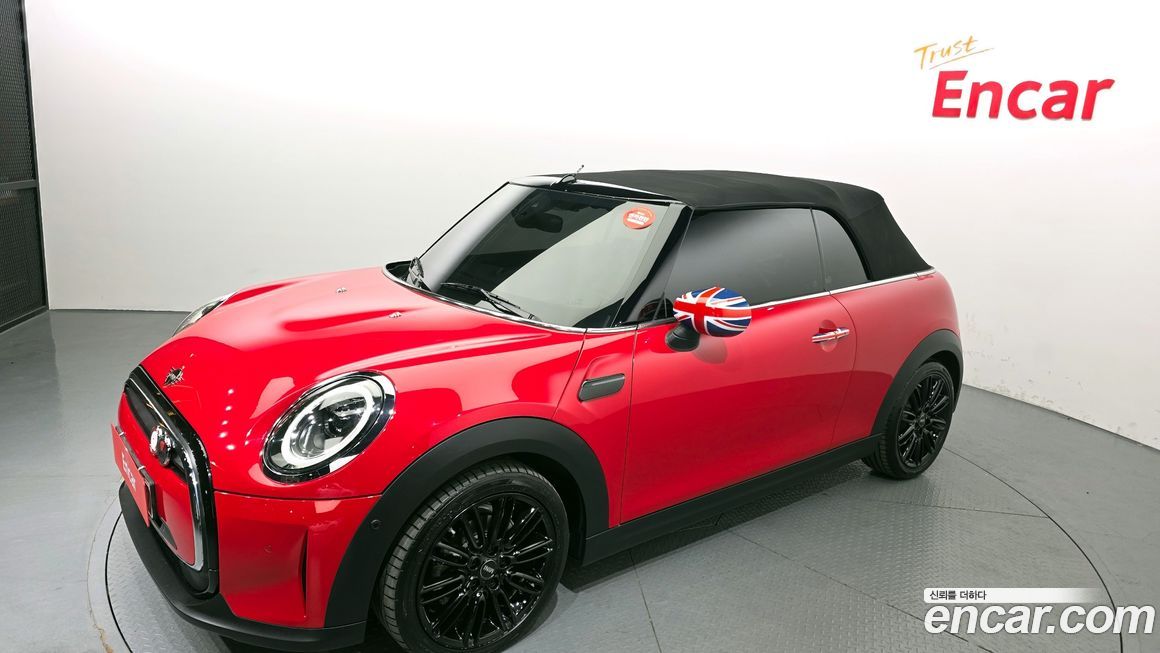 Mini Cooper Convertible 2024