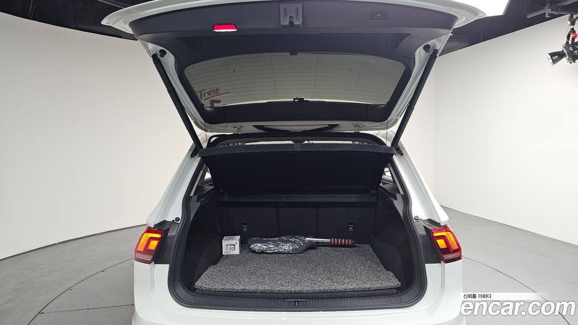 Volkswagen Tiguan 2021