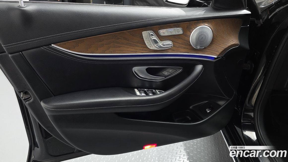 Mercedes-Benz E-Class 2018