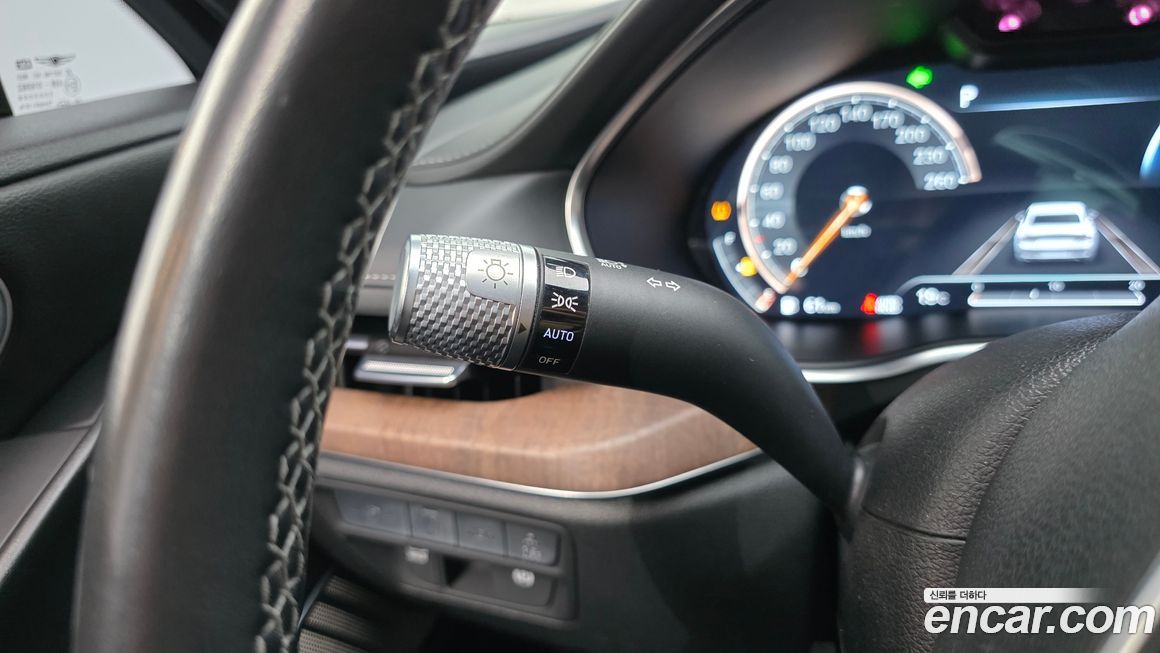 Genesis G80 2021