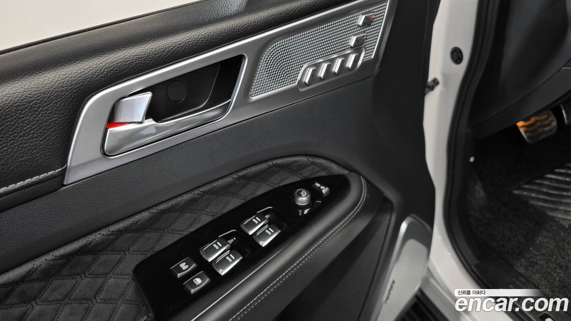 KG_Mobility_Ssangyong Rexton 2021