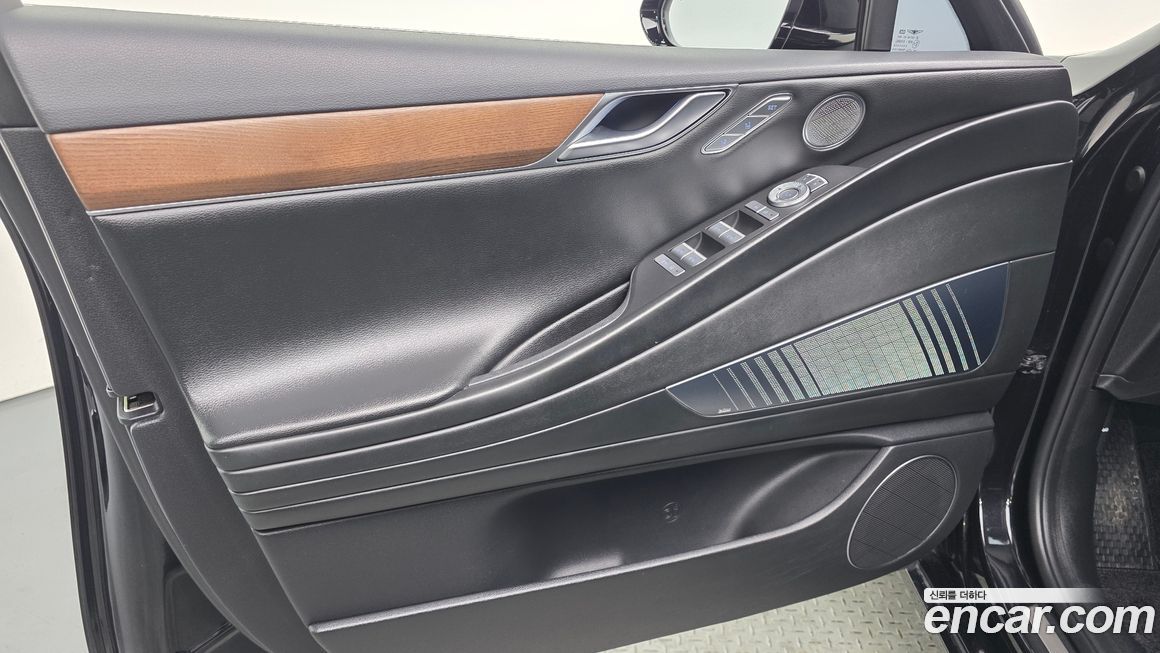 Genesis G80 2021
