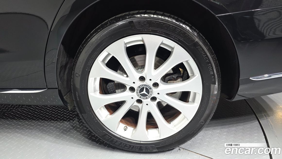 Mercedes-Benz E-Class 2018