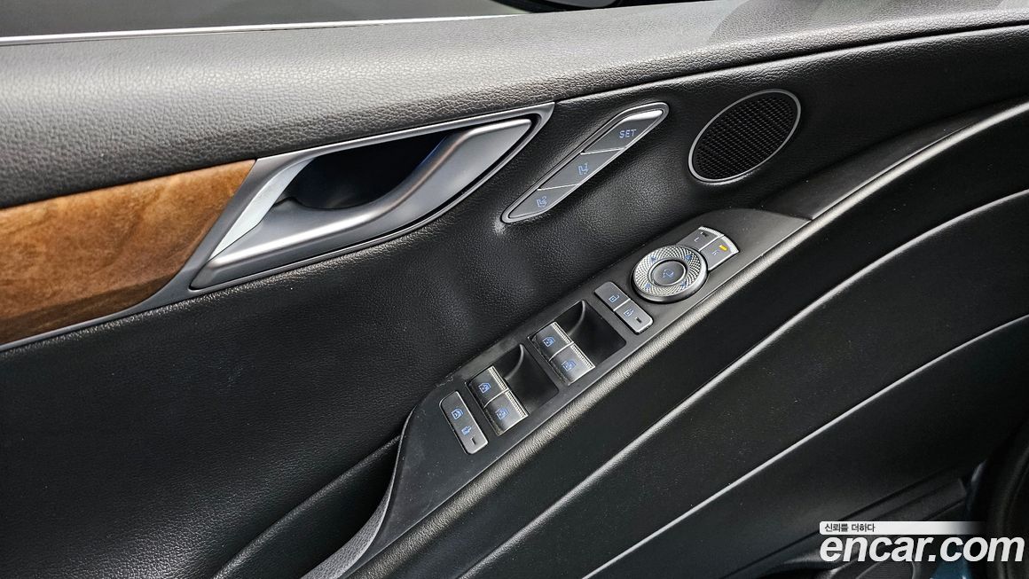 Genesis G80 2022