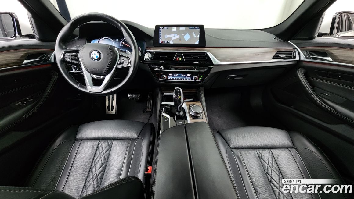 BMW 5-Series 2018