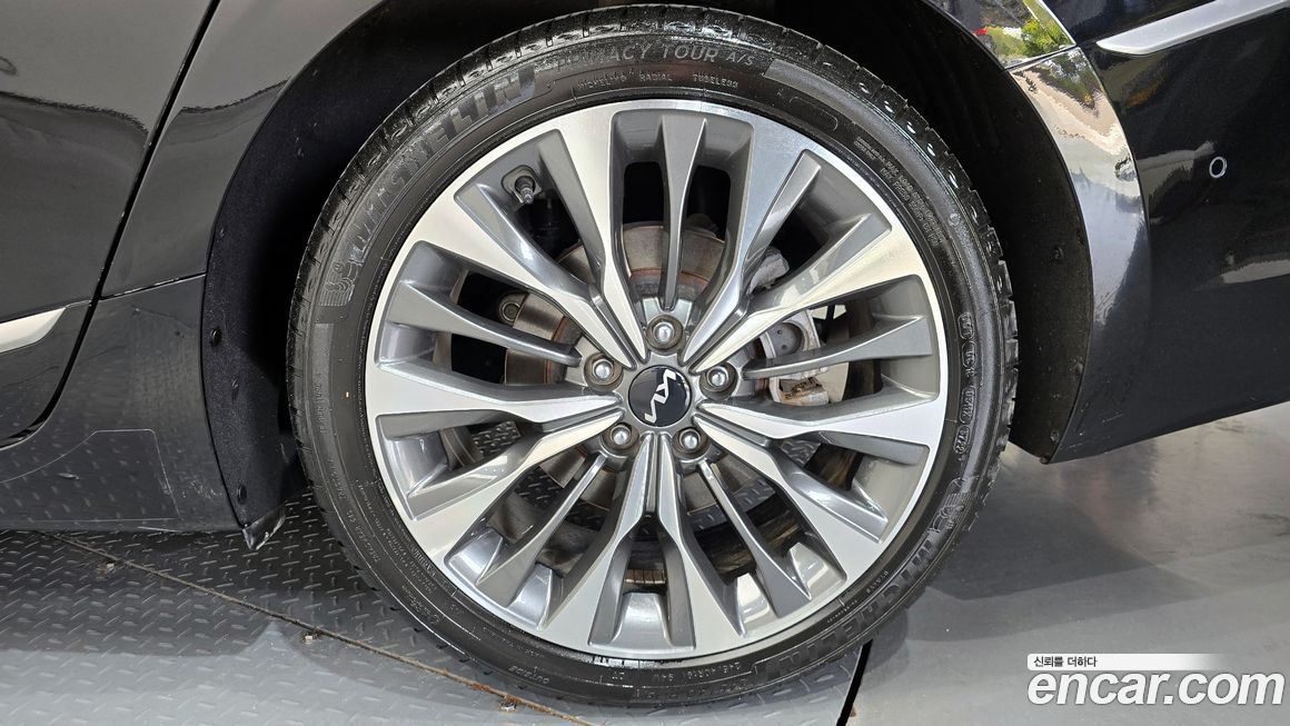 Kia K8 2023