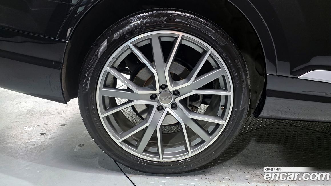 Audi Q7 2019