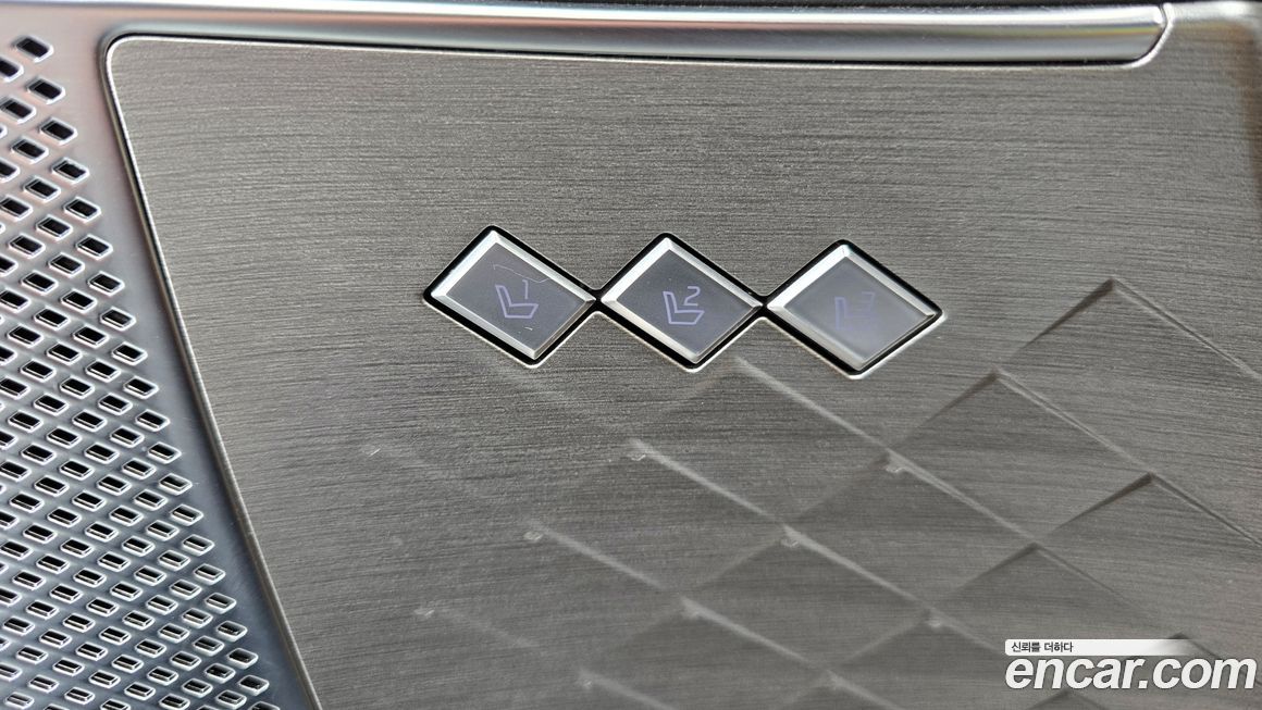 Kia K8 2023