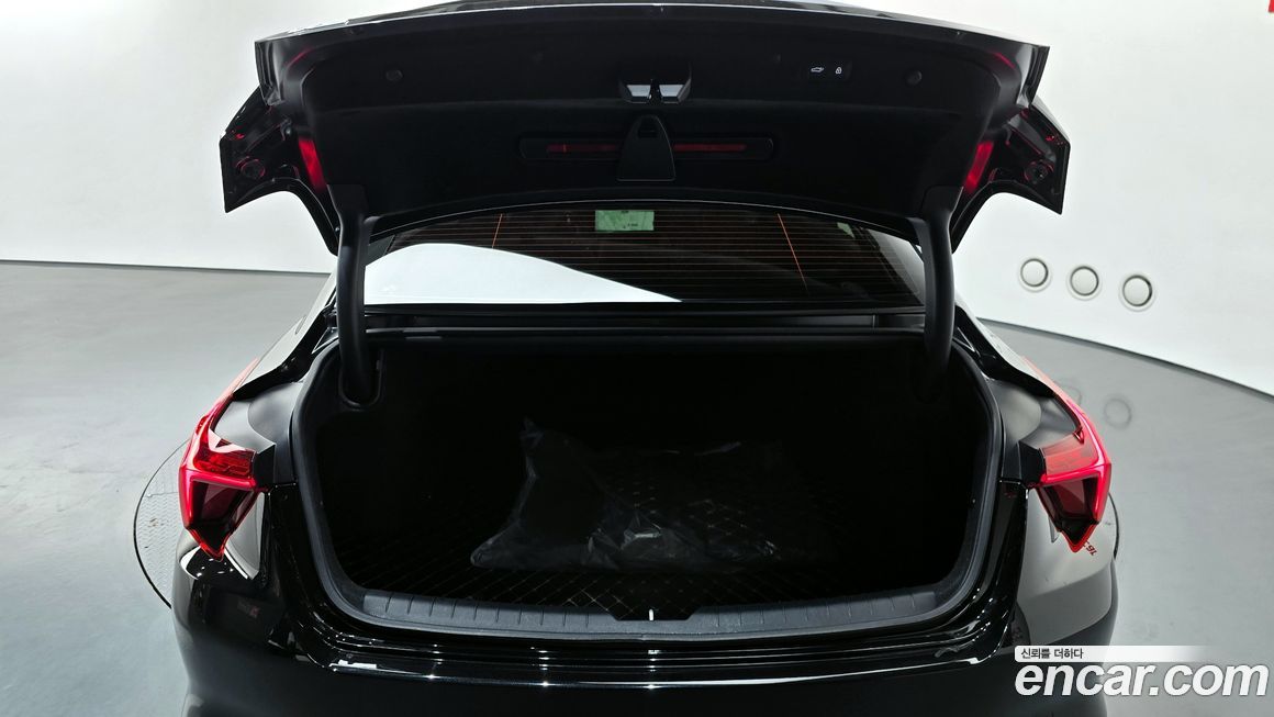 Kia K8 2023