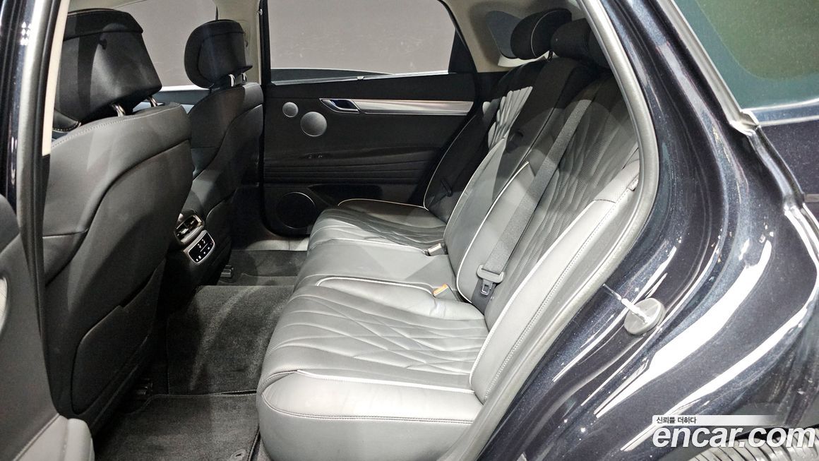 Genesis G80 2021