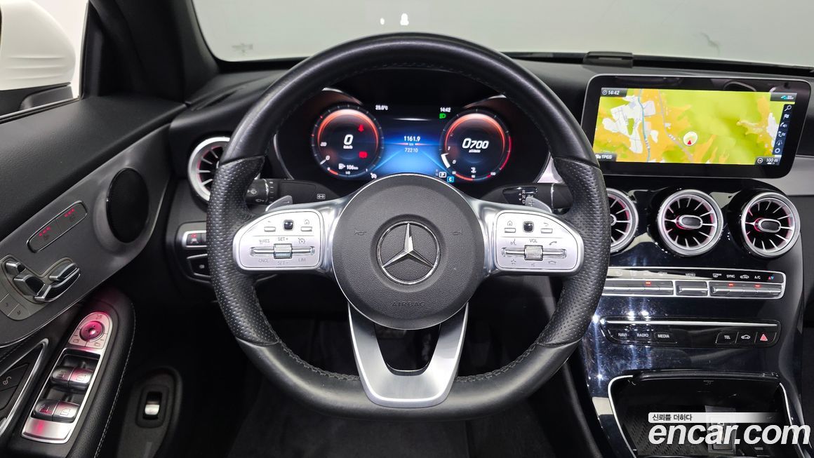 Mercedes-Benz C-Class 2020