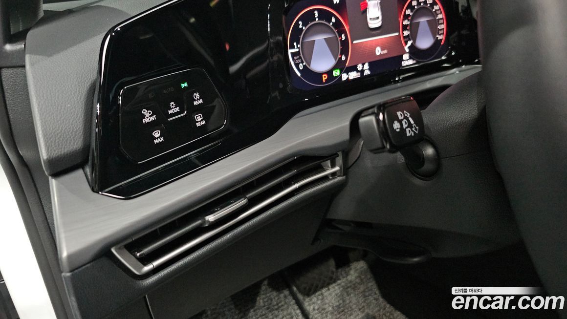 Volkswagen Golf 2024