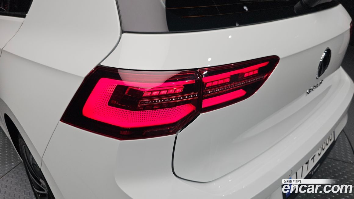 Volkswagen Golf 2024