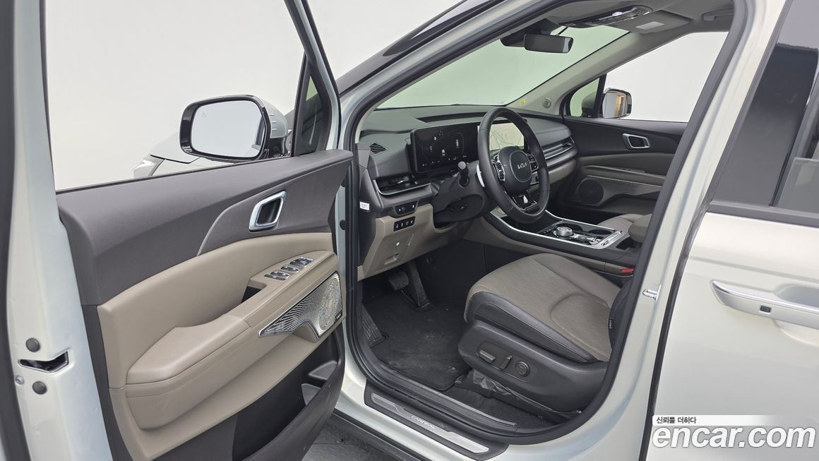 Kia Canival 2025