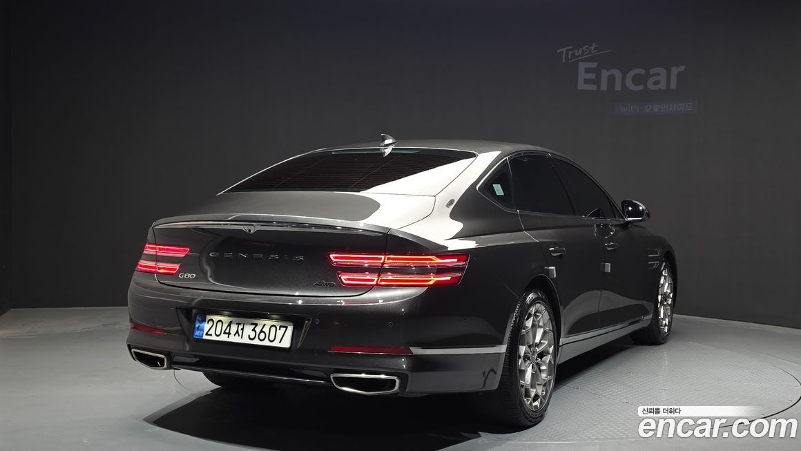 Genesis G80 2023