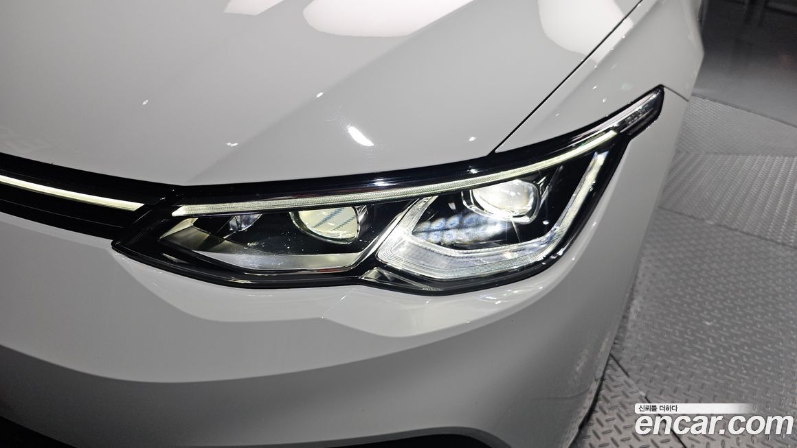 Volkswagen Golf 2024