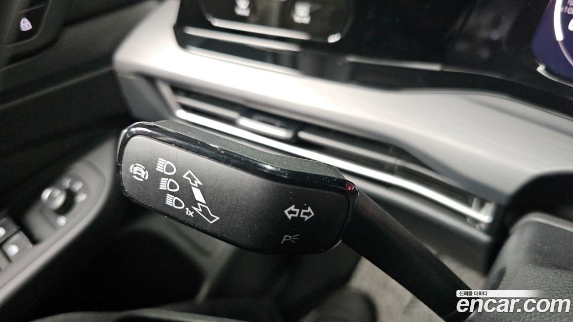 Volkswagen Golf 2024