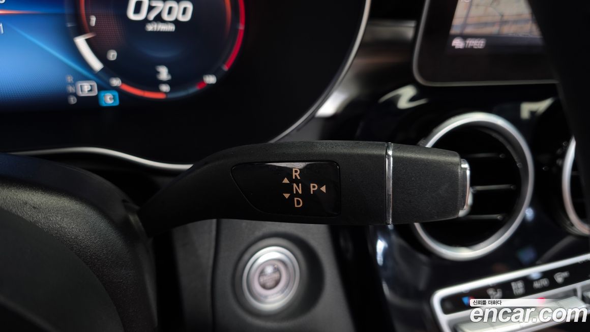 Mercedes-Benz C-Class 2020