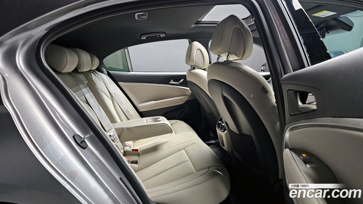 Genesis G70 2023
