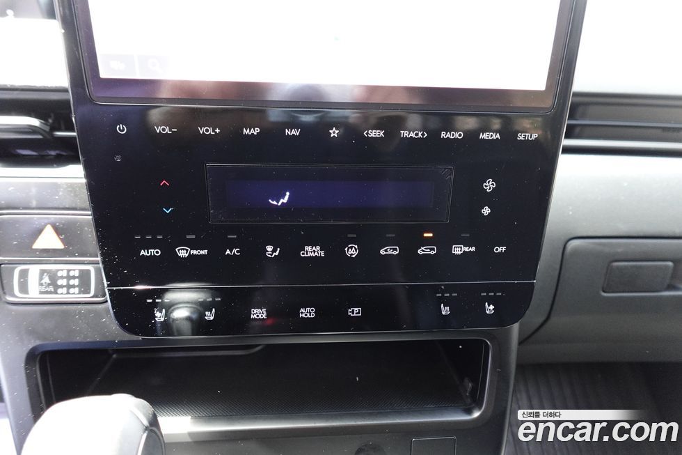 Hyundai Staria 2023