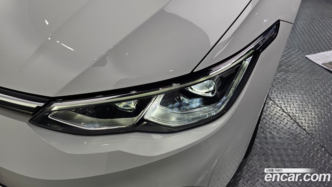 Volkswagen Golf 2022