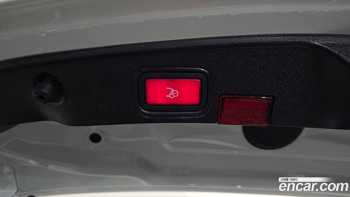 Mercedes-Benz C-Class 2020