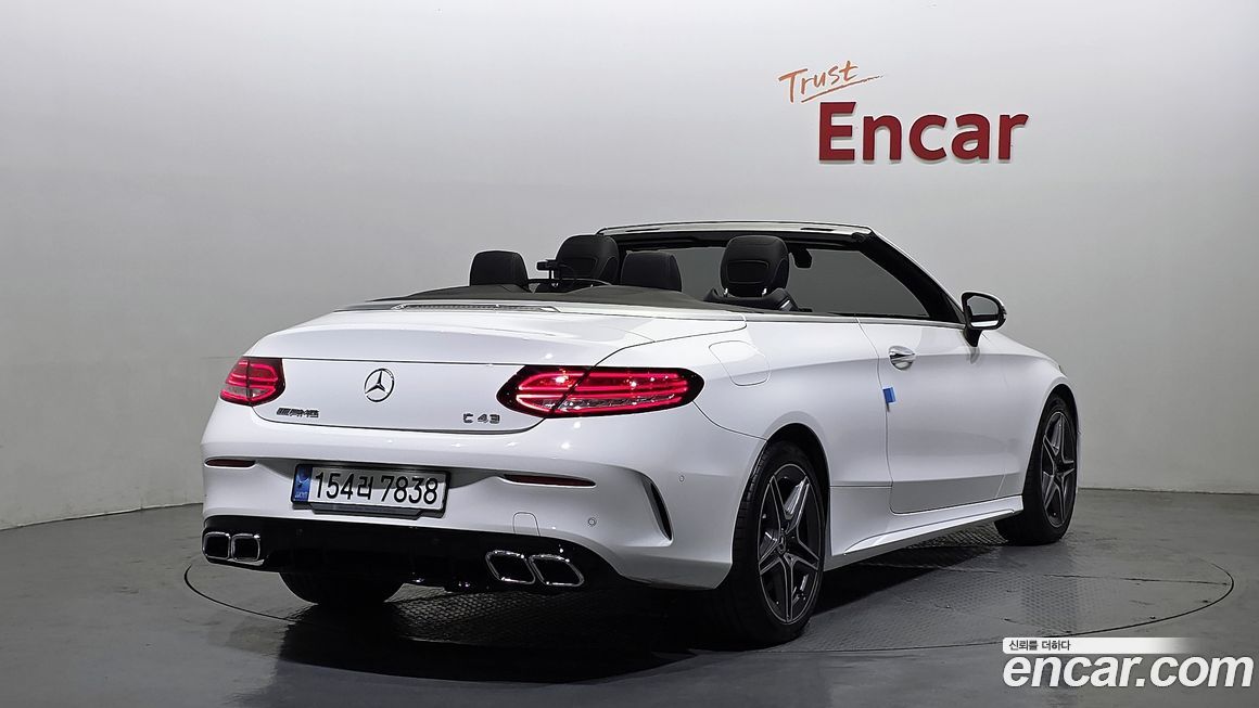 Mercedes-Benz C-Class 2020