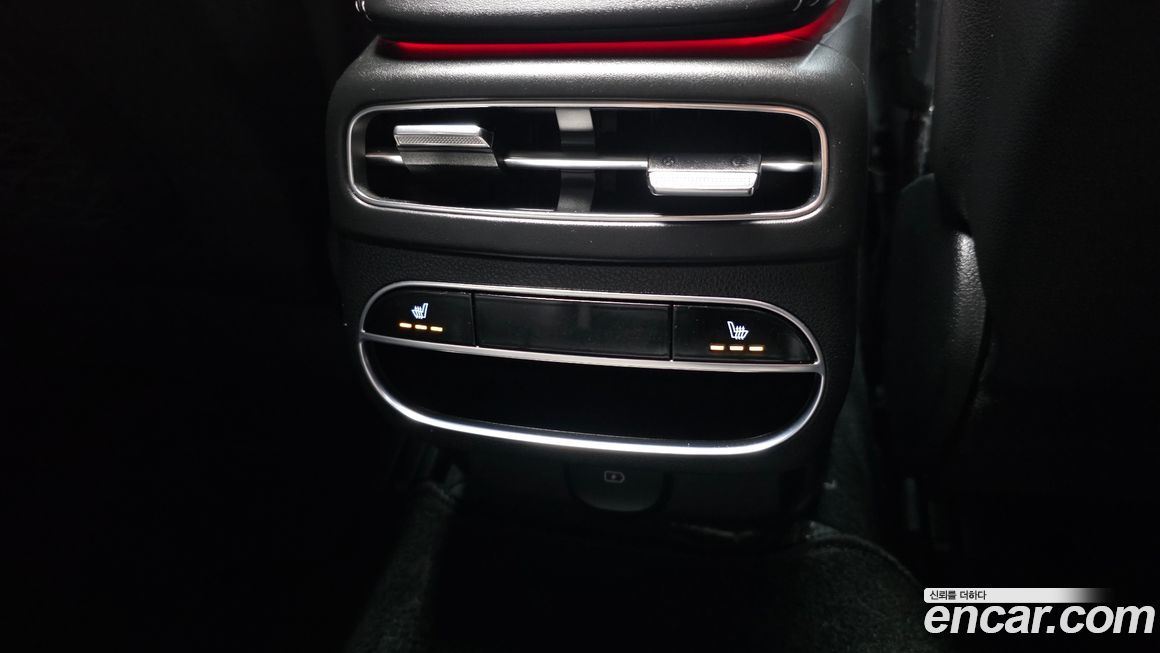 Genesis GV70 2021