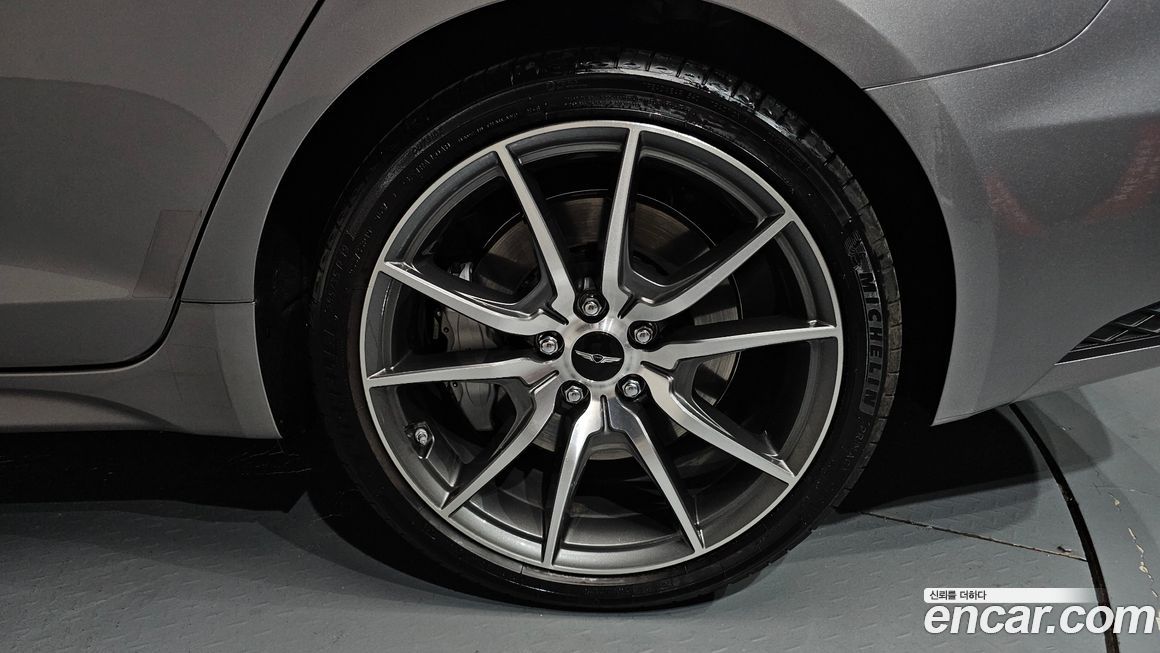 Genesis G70 2024