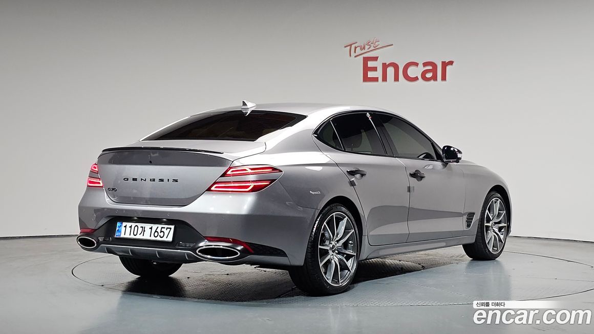 Genesis G70 2024