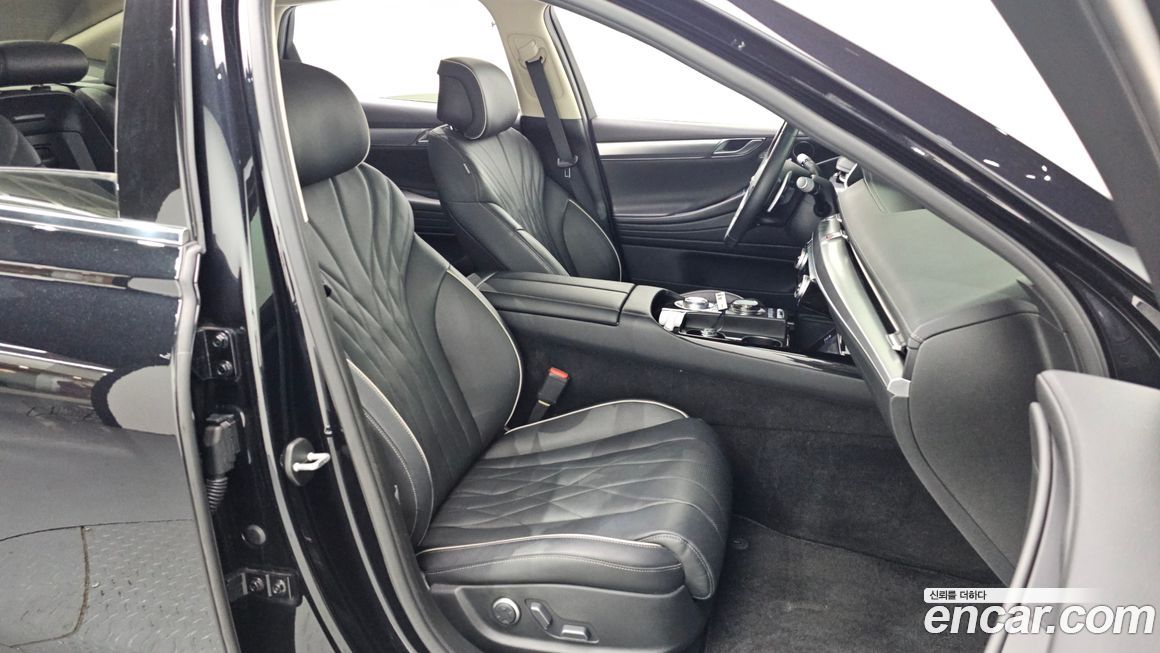 Genesis G80 2023