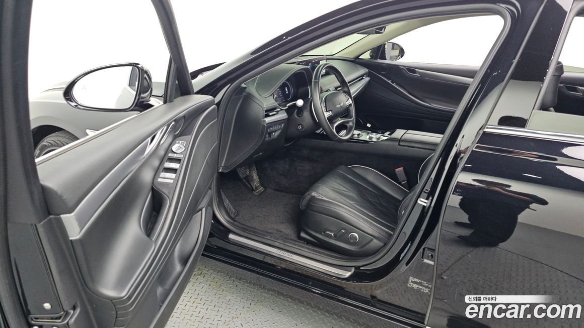 Genesis G80 2023